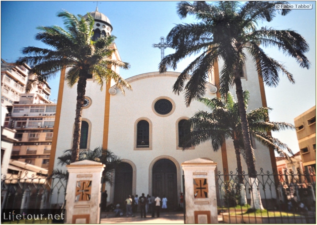 Fabios-LifeTour-Angola-2001-2003-Luanda-Cathedral-of-the-Holy-Saviour-13244-cover-1