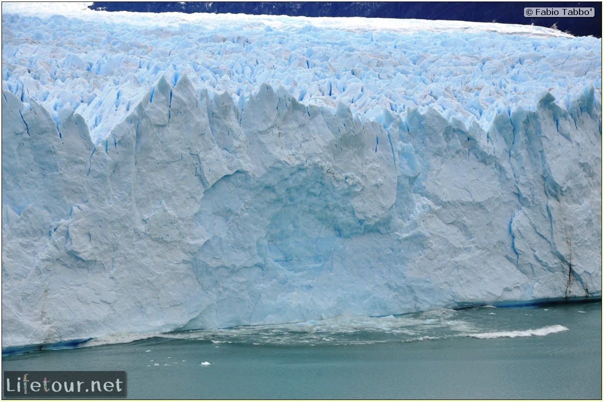 Glacier-Perito-Moreno-Northern-section-Glacier-breaking-photo-sequence-247