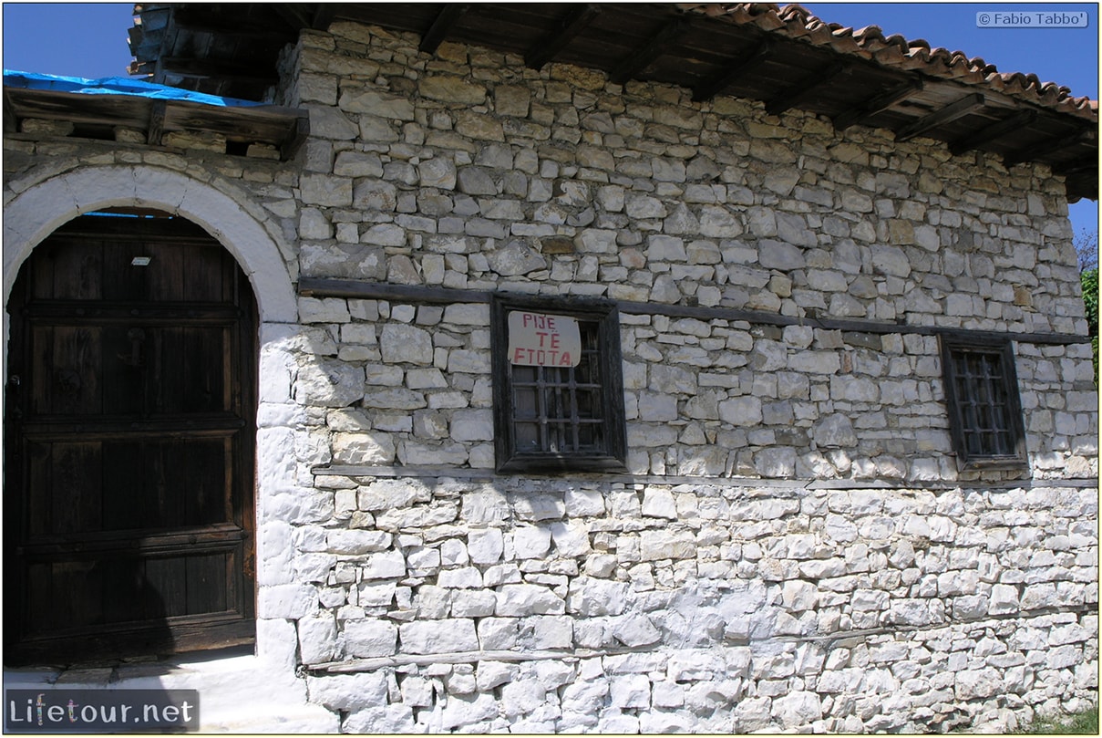 Fabios-LifeTour-Albania-2005-August-Berat-Berat-City-20039-1