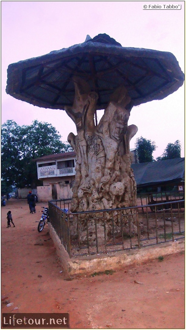 Fabio's LifeTour - Benin (2013 May) - Ouidah - City - 1458