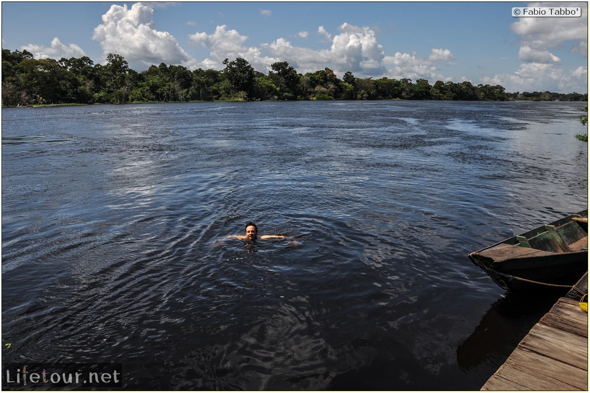 Fabio's LifeTour - Brazil (2015 April-June and October) - Manaus - Amazon Jungle - Sleeping in jungle lodge - 10968 cover
