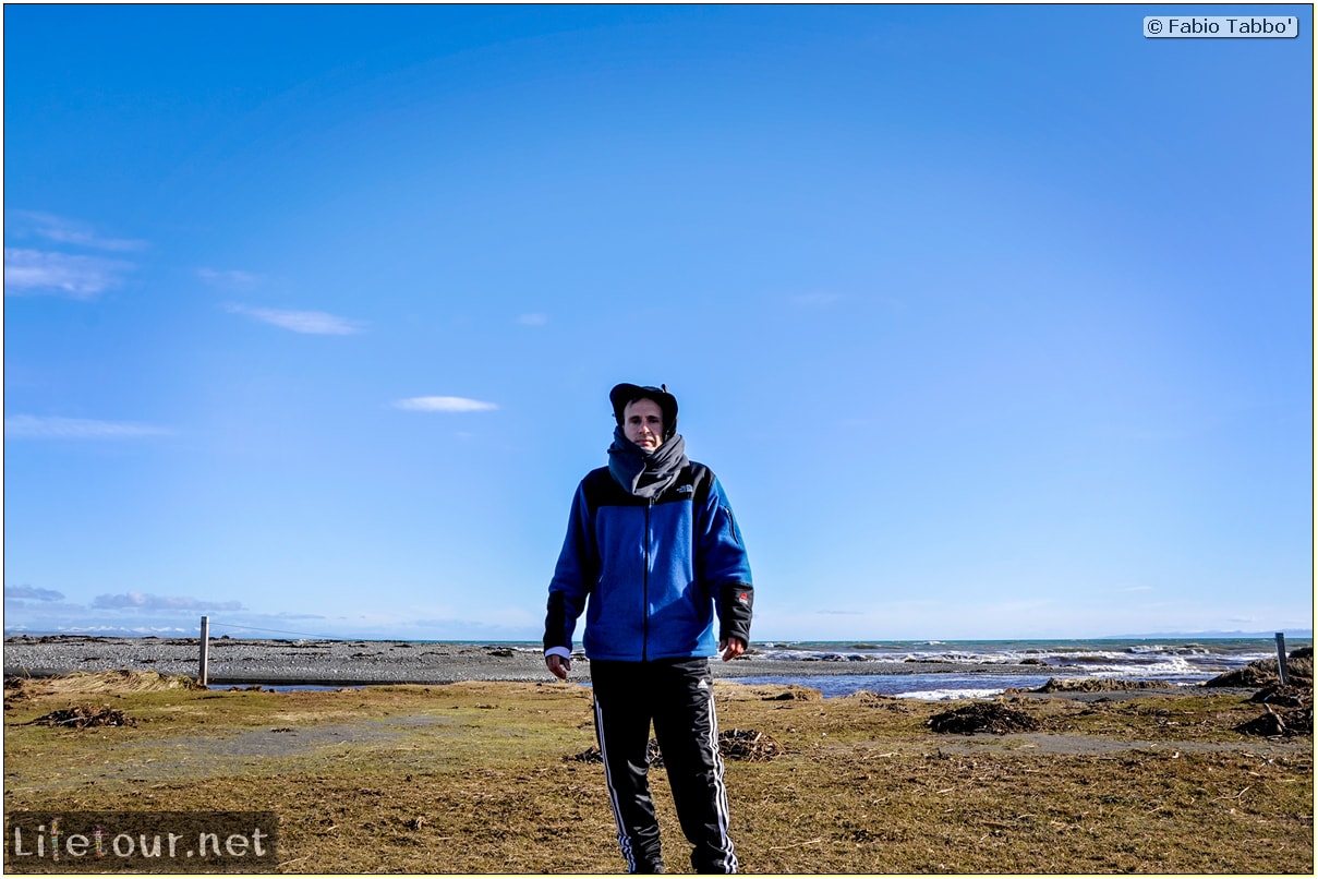 Fabio_s-LifeTour---Chile-(2015-September)---Porvenir---Tierra-del-Fuego---Parque-Penguinos-Rey---4--Erratic-trekking---10758