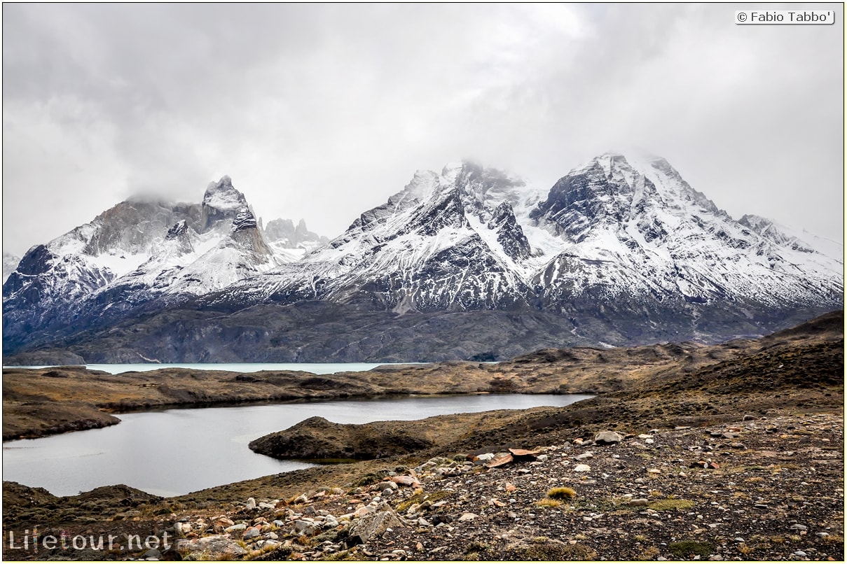 Fabio_s-LifeTour---Chile-(2015-September)---Torres-del-Paine---Amarga-Lagoon---11679