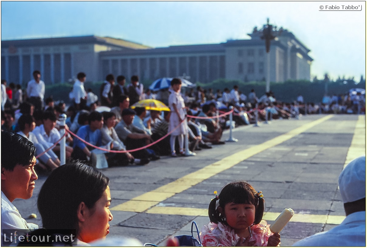 Fabio's LifeTour - China (1993-1997 and 2014) - Beijing (1993-1997 and 2014) - Tourism - Tienanmen Square (1993) - 16674